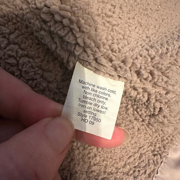 J Crew Women's Down Filled Puffer Vest with Sherpa Lining Beige XS - Picture 9 of 10